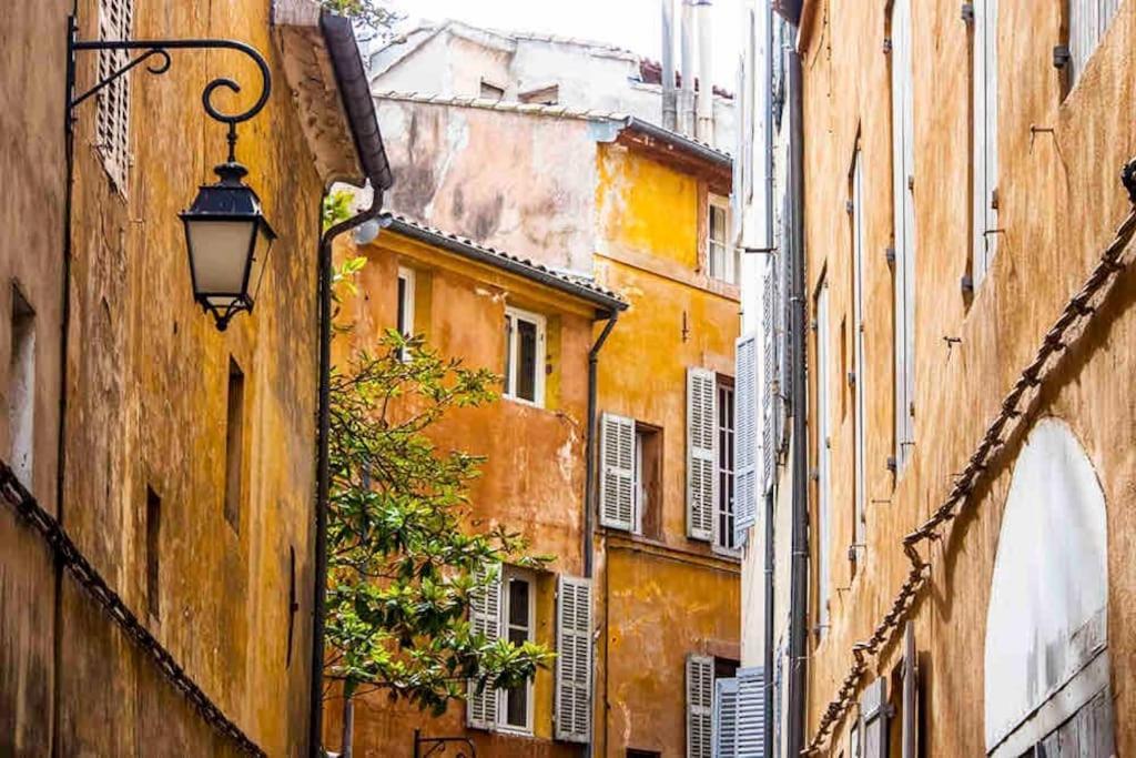 Studio Au Coeur D'Aix Avec Balcon Et Parking Aix-en-Provence Exterior foto